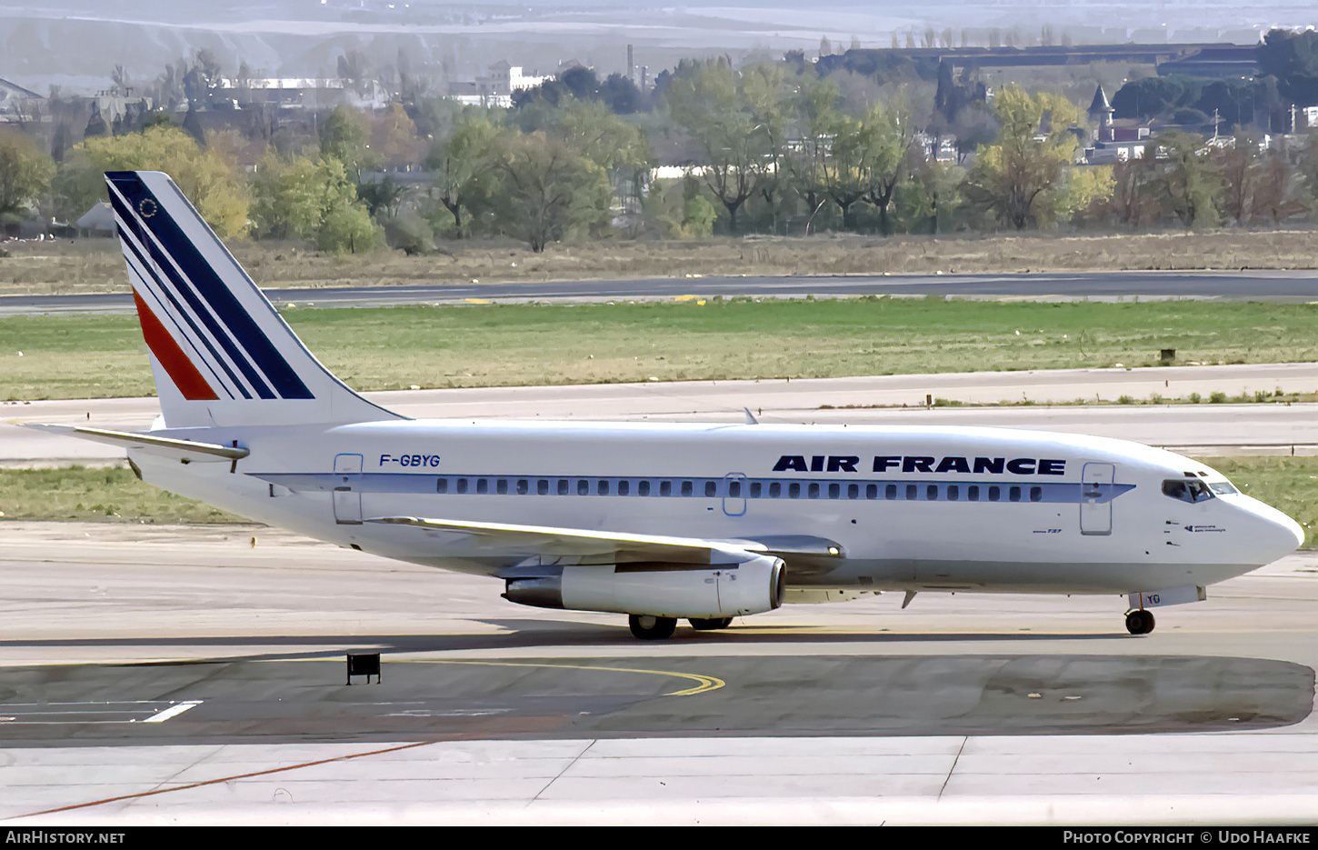 Aircraft Photo of F-GBYG | Boeing 737-228/Adv | Air France | AirHistory.net #447812