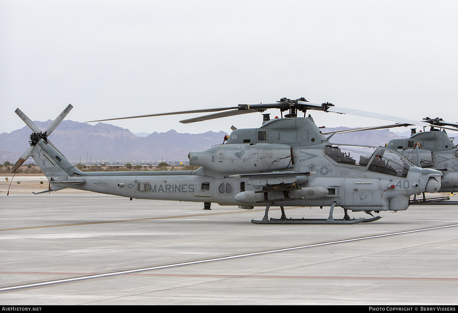 Aircraft Photo of 169088 | Bell AH-1Z Viper (449) | USA - Marines | AirHistory.net #447876