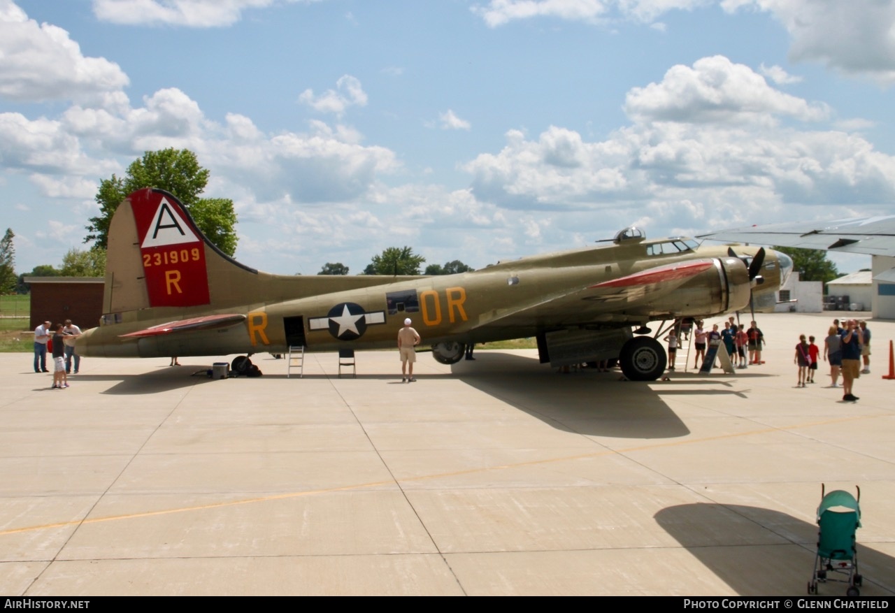 Aircraft Photo of N93012 / 231909 | Boeing B-17G Flying Fortress | USA - Air Force | AirHistory.net #447926