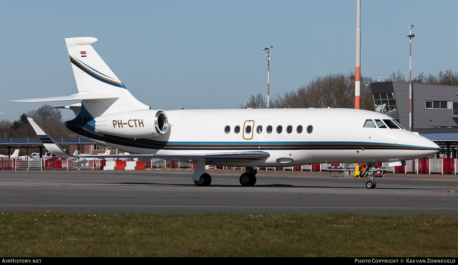 Aircraft Photo of PH-CTH | Dassault Falcon 2000LX | AirHistory.net #447964