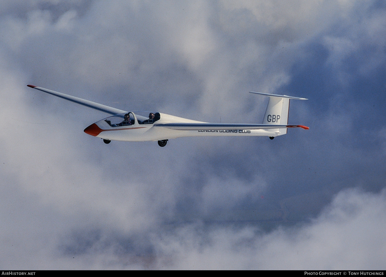 Aircraft Photo of BGA3705 / GBP | Schleicher ASK-21... | London Gliding Club | AirHistory.net #447997