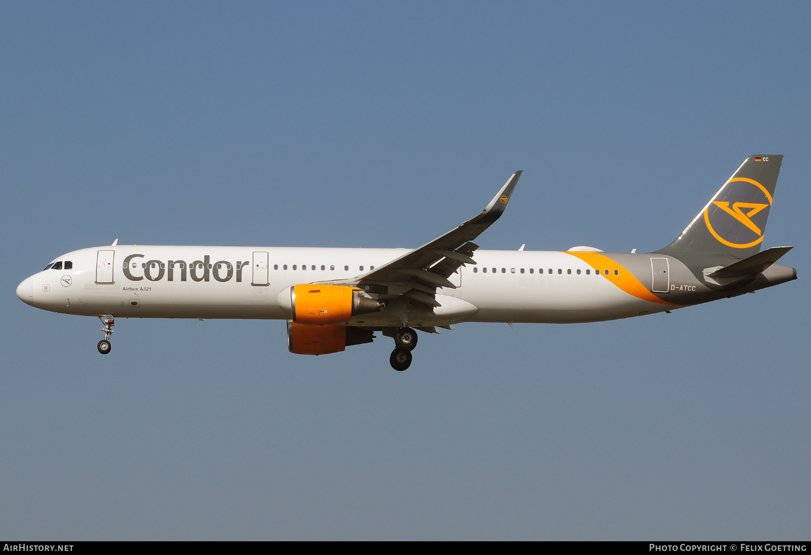 Aircraft Photo of D-ATCC | Airbus A321-211 | Condor Flugdienst | AirHistory.net #448040
