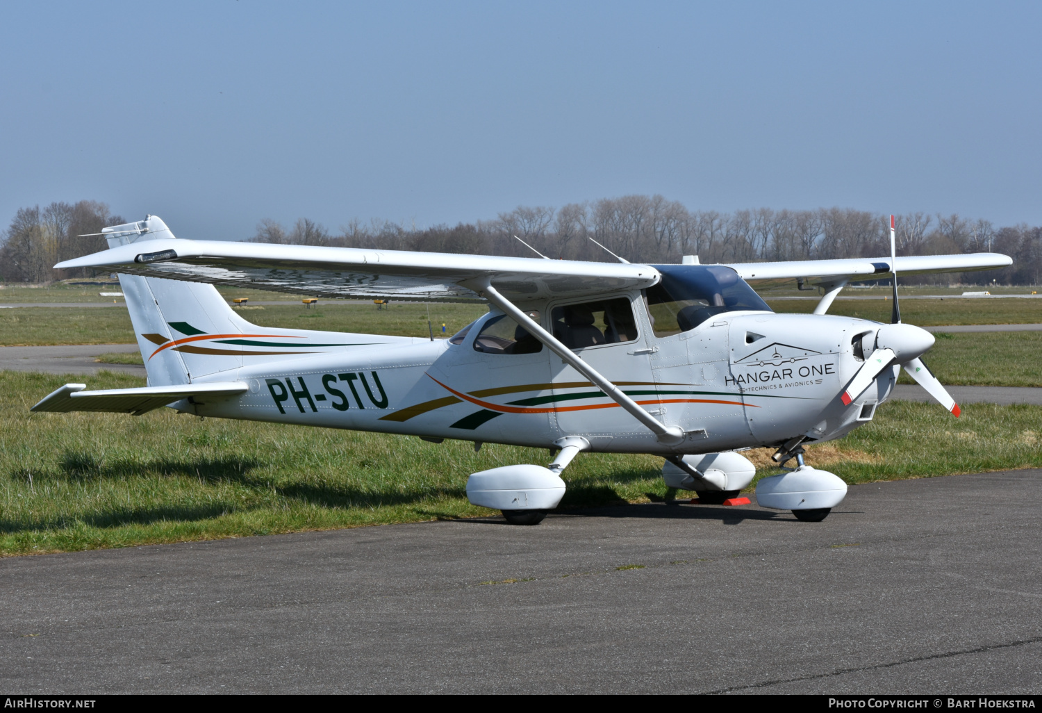 Aircraft Photo of PH-STU | Cessna 172R Skyhawk | AirHistory.net #448080