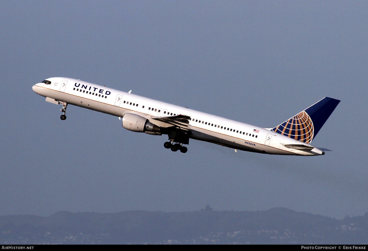 Aircraft Photo of N556UA | Boeing 757-222 | United Airlines | AirHistory.net #448127