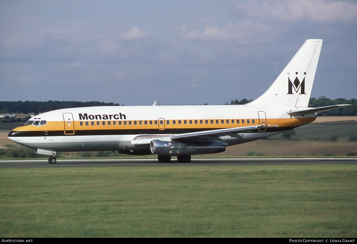 Aircraft Photo of G-DFUB | Boeing 737-2K9/Adv | Monarch Airlines | AirHistory.net #448204