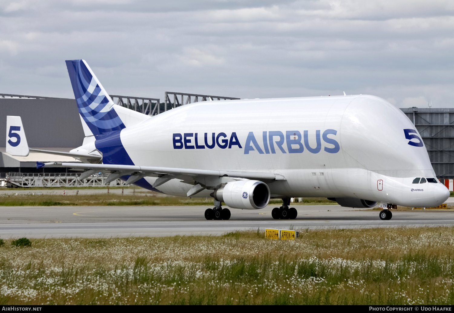 Aircraft Photo of F-GSTF | Airbus A300B4-608ST Beluga (Super Transporter) | Airbus Transport International | AirHistory.net #448209