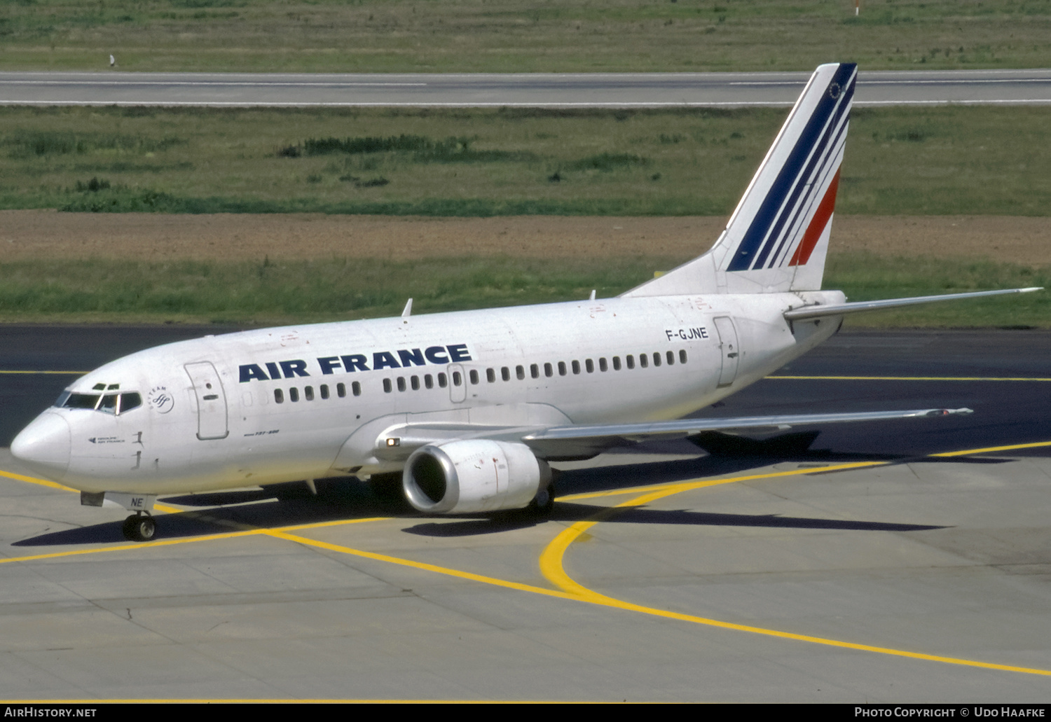 Aircraft Photo of F-GJNE | Boeing 737-528 | Air France | AirHistory.net #448239
