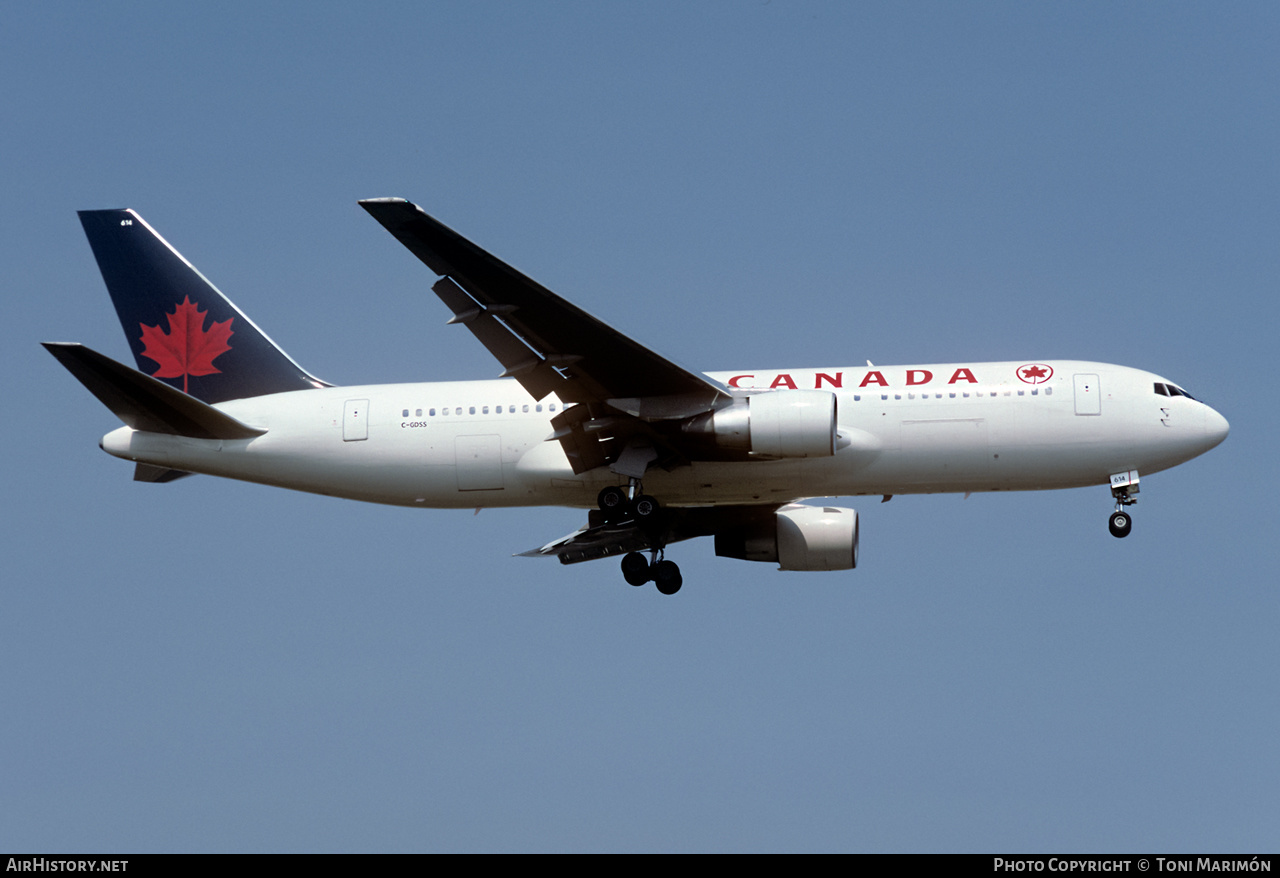 Aircraft Photo of C-GDSS | Boeing 767-233/ER | Air Canada | AirHistory.net #448275