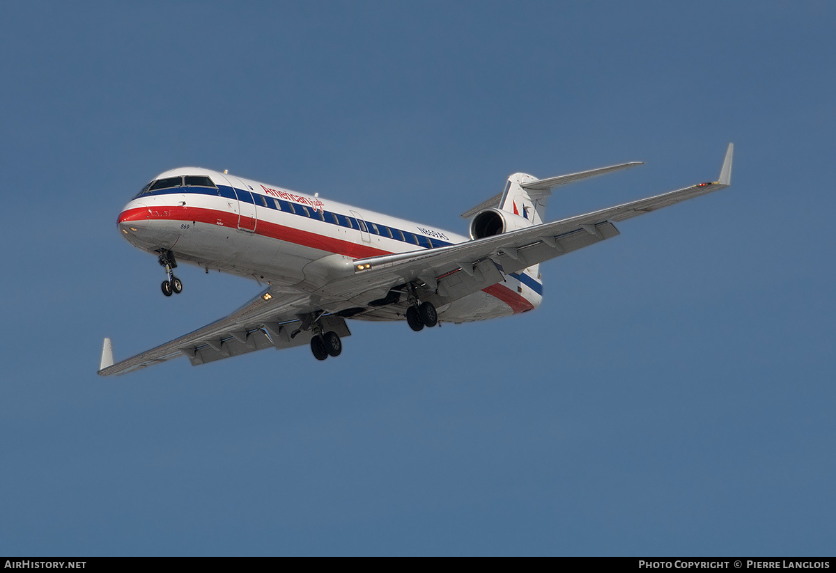 Aircraft Photo of N869AS | Bombardier CRJ-200ER (CL-600-2B19) | American Eagle | AirHistory.net #448300