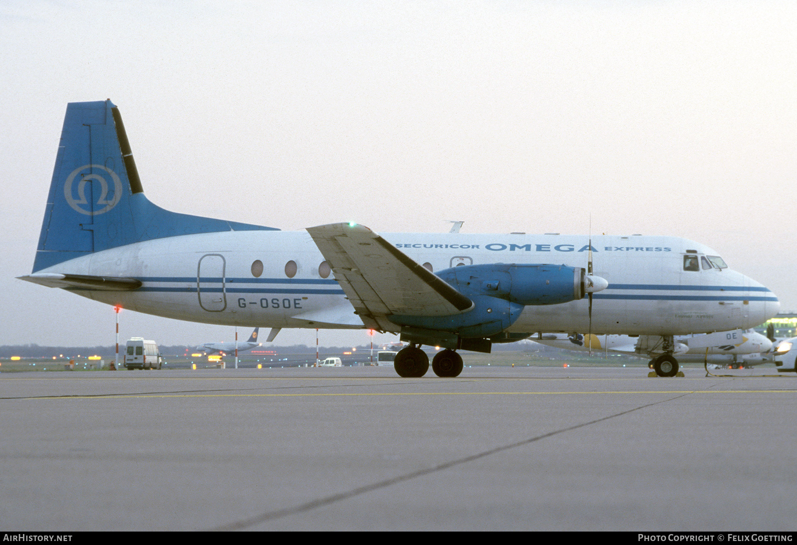 Aircraft Photo of G-OSOE | Hawker Siddeley HS-748 Srs2A/275 | Securicor Express | AirHistory.net #448377