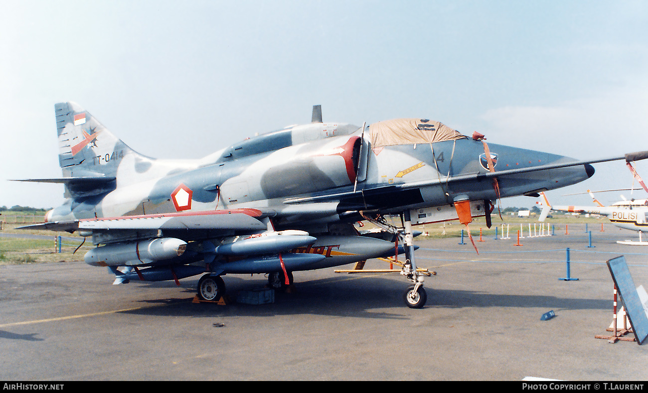 Aircraft Photo of TT-0414 | Douglas A-4E Skyhawk (A4D-5) | Indonesia - Air Force | AirHistory.net #448384