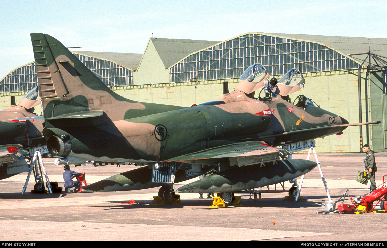 Aircraft Photo of 902 | McDonnell Douglas TA-4SU Skyhawk | Singapore - Air Force | AirHistory.net #448396
