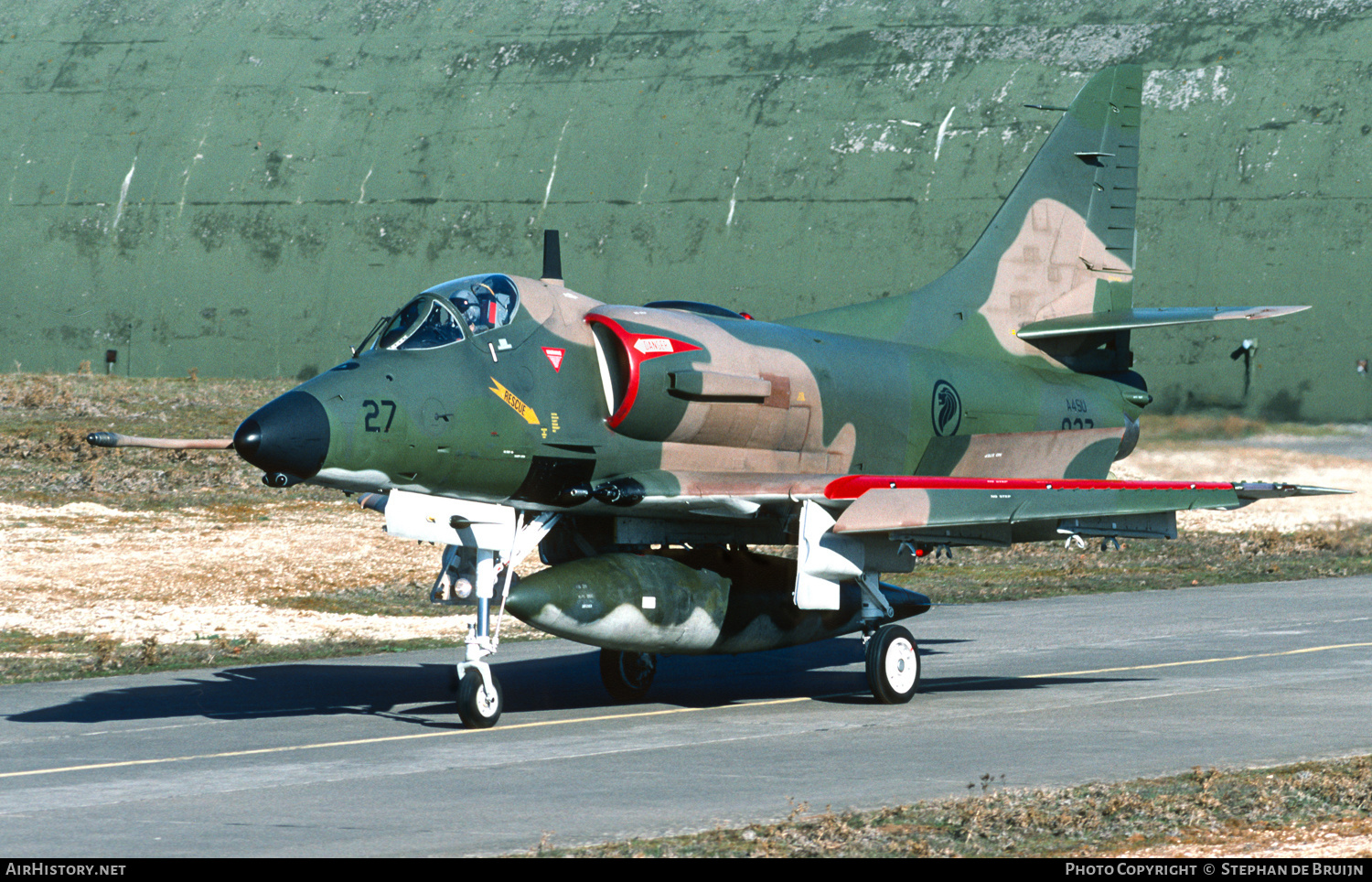 Aircraft Photo of 927 | McDonnell Douglas A-4SU Skyhawk | Singapore - Air Force | AirHistory.net #448405