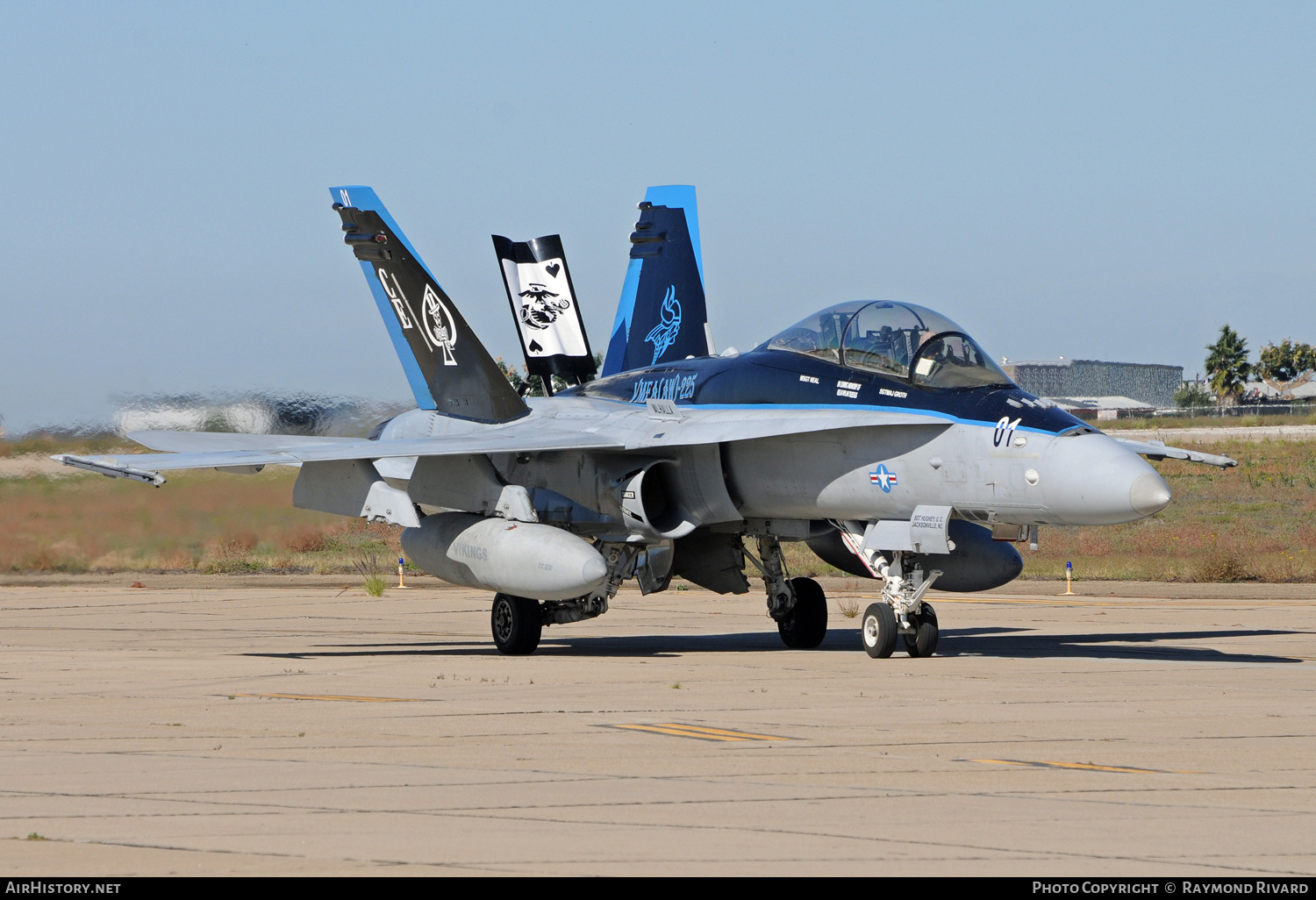 Aircraft Photo of 165680 | McDonnell Douglas F/A-18D Hornet | USA - Marines | AirHistory.net #448489