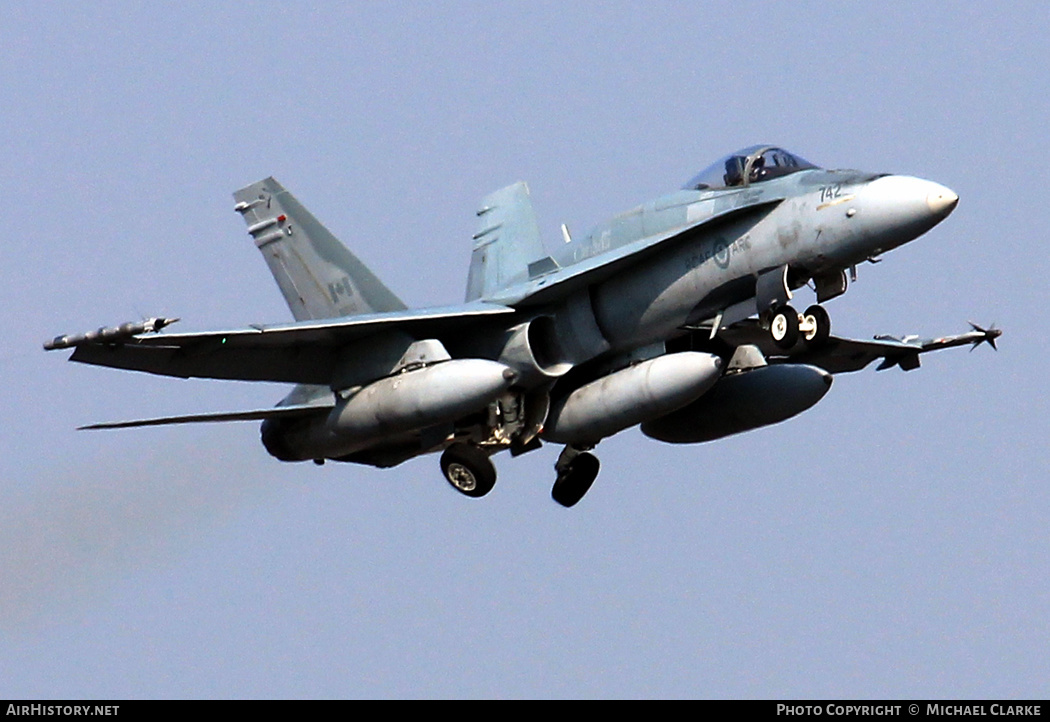 Aircraft Photo of 188742 | McDonnell Douglas CF-188A Hornet | Canada - Air Force | AirHistory.net #448742