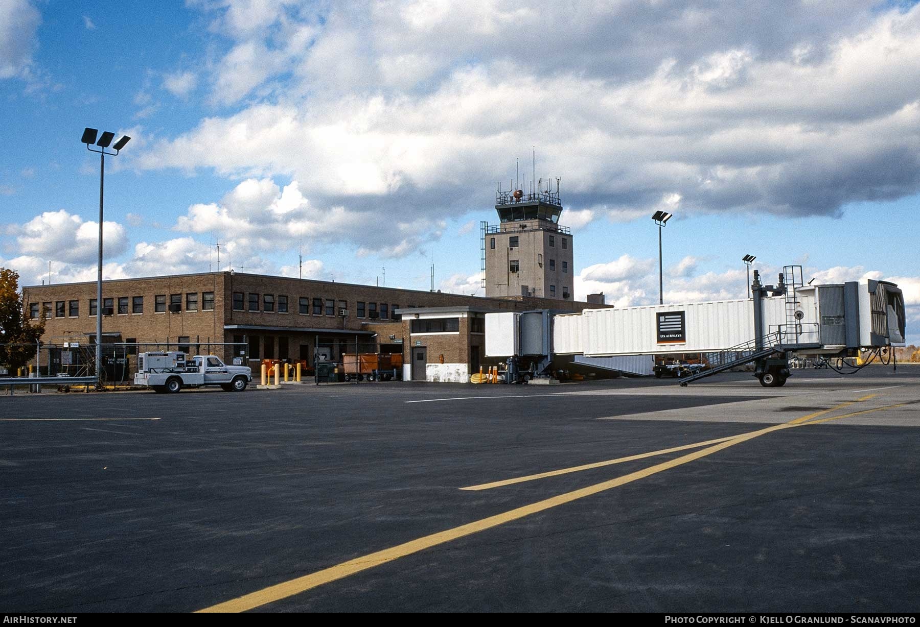 Airport photo of Binghamton - Greater Binghamton / Edwin A Link Field (KBGM / BGM) in New York, United States | AirHistory.net #448850