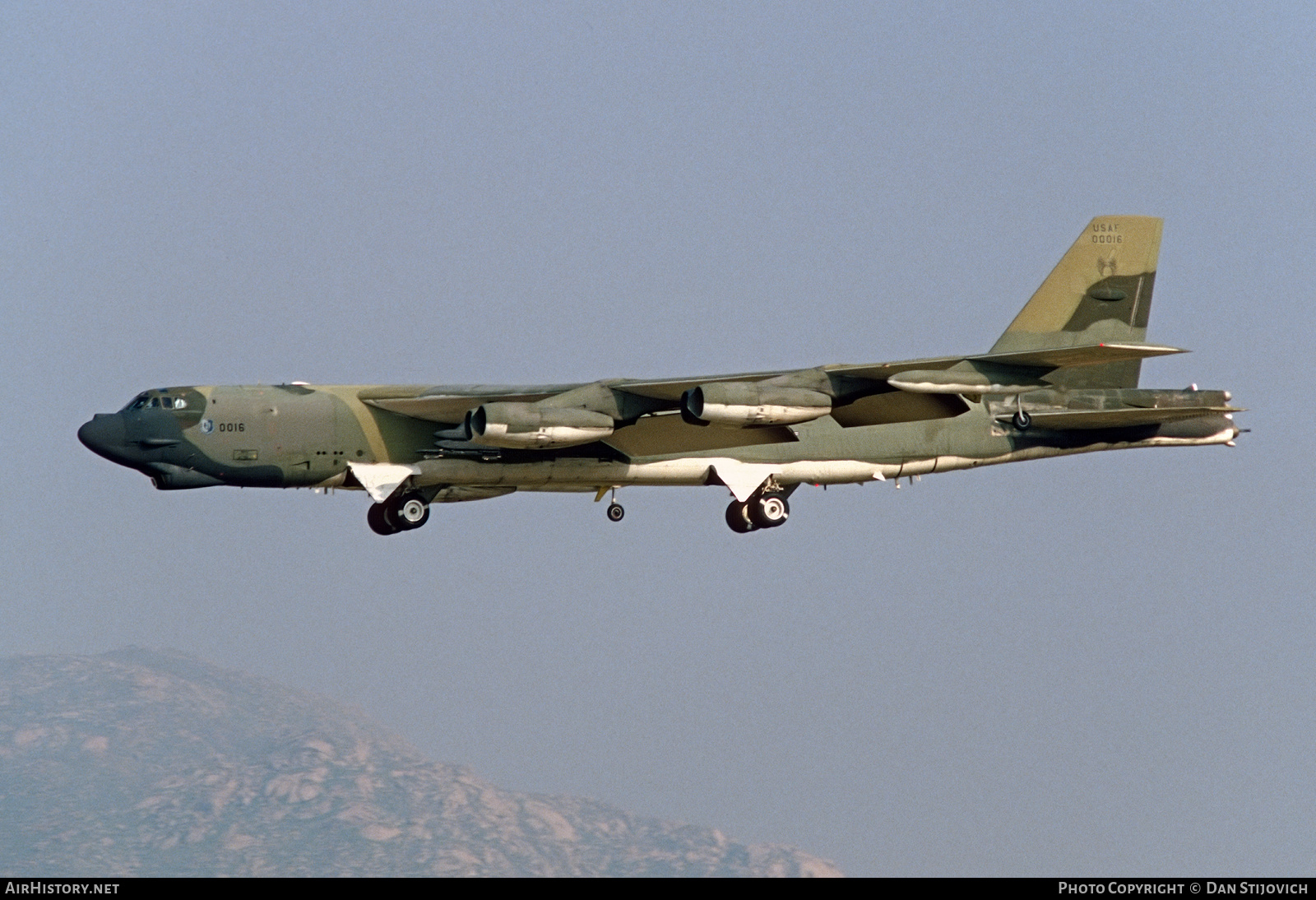 Aircraft Photo of 60-0016 / 00016 | Boeing B-52H Stratofortress | USA - Air Force | AirHistory.net #448943