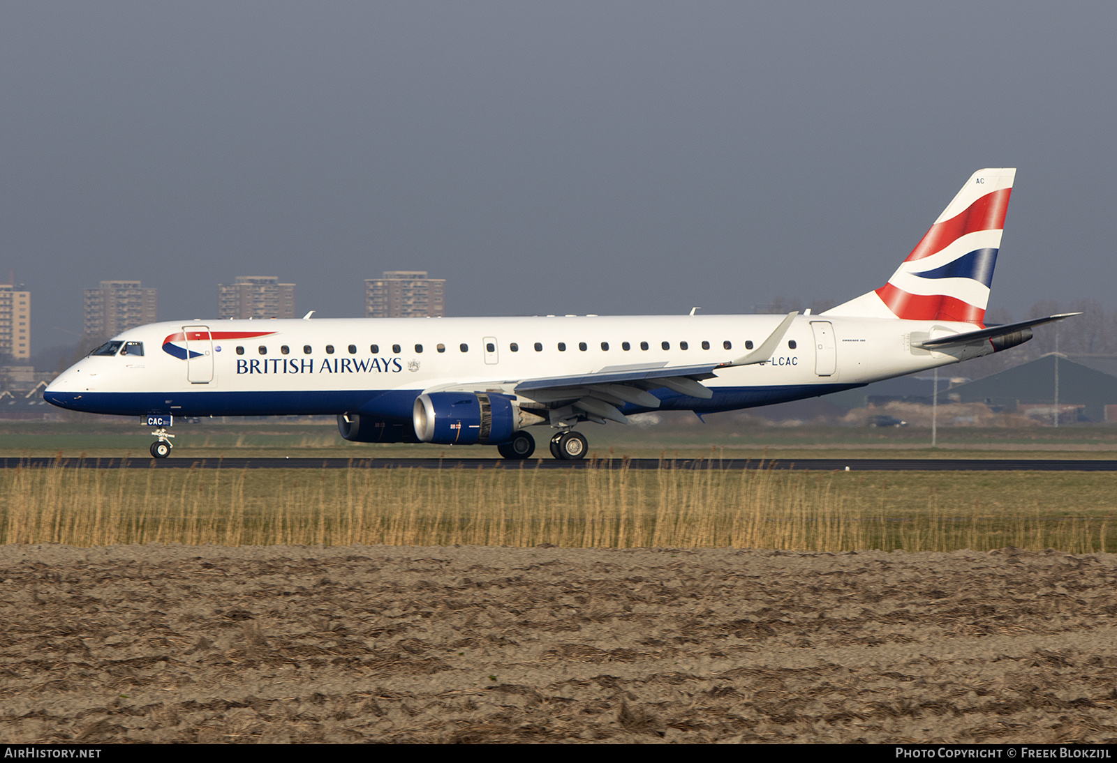 Aircraft Photo of G-LCAC | Embraer 190LR (ERJ-190-100LR) | British Airways | AirHistory.net #449024