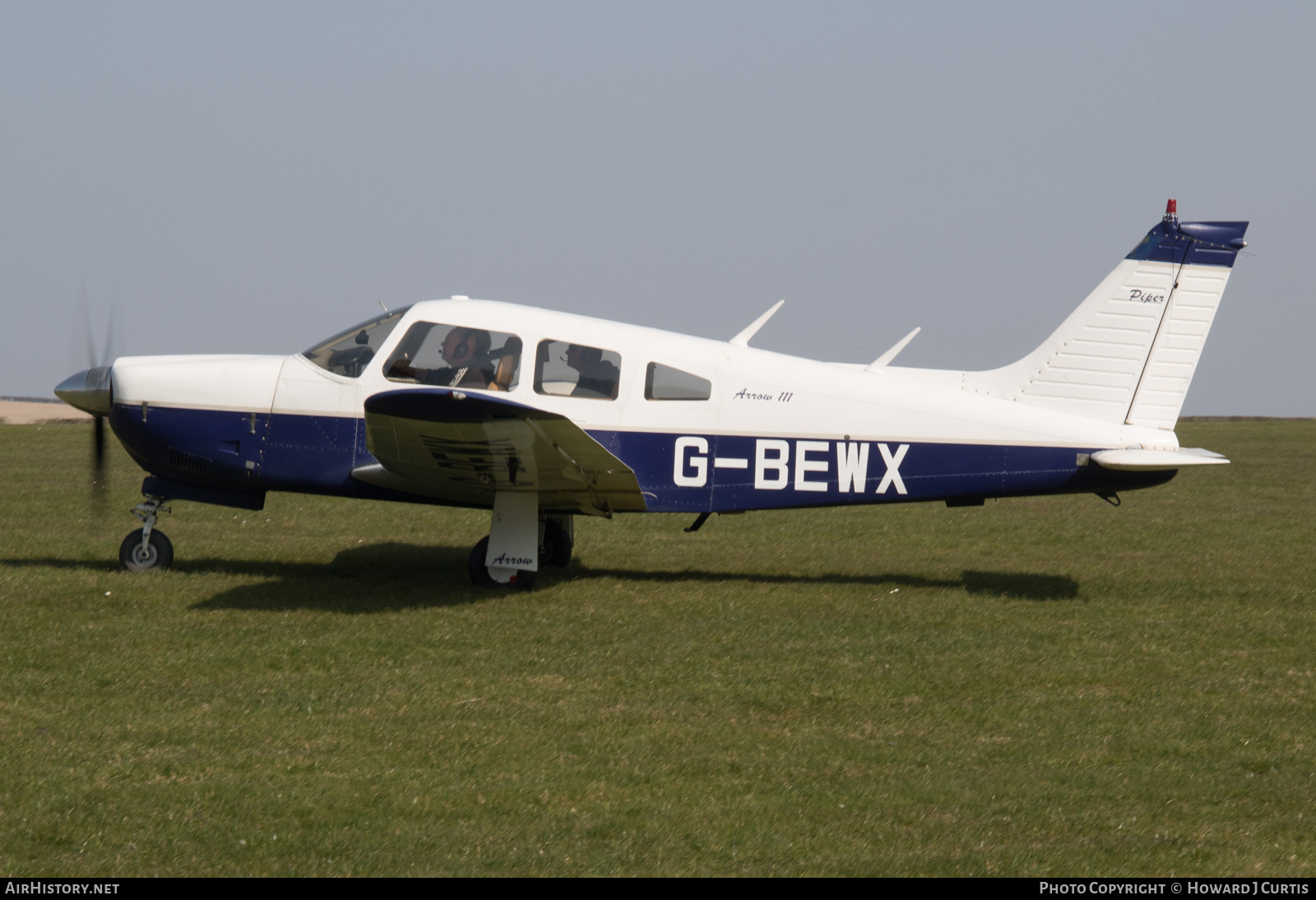 Aircraft Photo of G-BEWX | Piper PA-28R-201 Cherokee Arrow III | AirHistory.net #449046