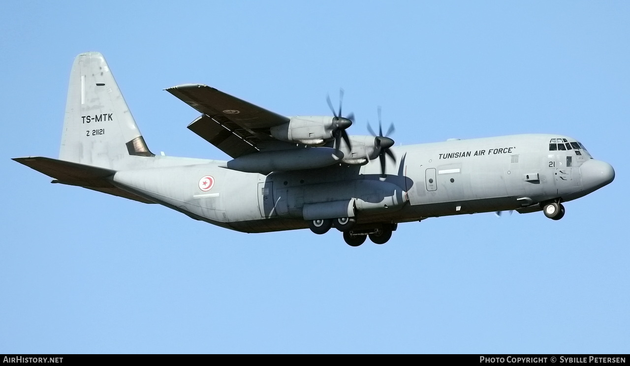 Aircraft Photo of Z21121 / TS-MTK | Lockheed Martin C-130J-30 Hercules | Tunisia - Air Force | AirHistory.net #449088