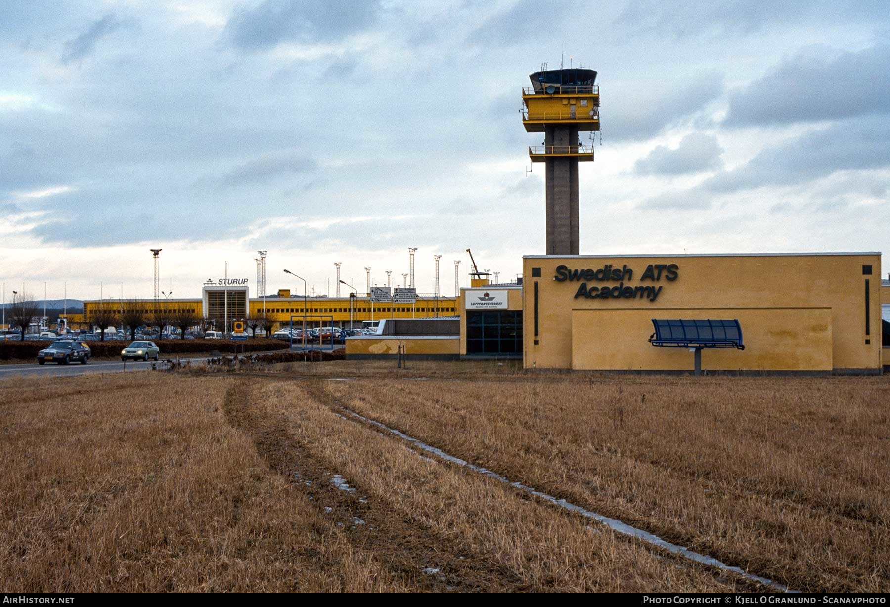 Airport photo of Malmö (ESMS / MMX) in Sweden | AirHistory.net #449103