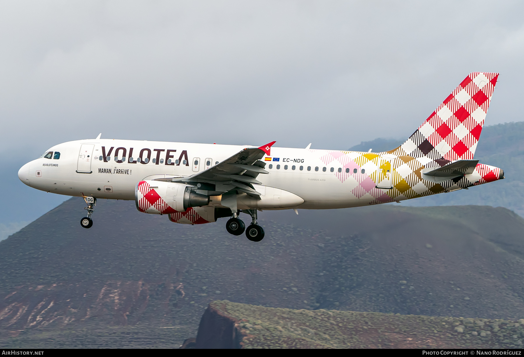 Aircraft Photo of EC-NDG | Airbus A319-111 | Volotea | AirHistory.net #449172
