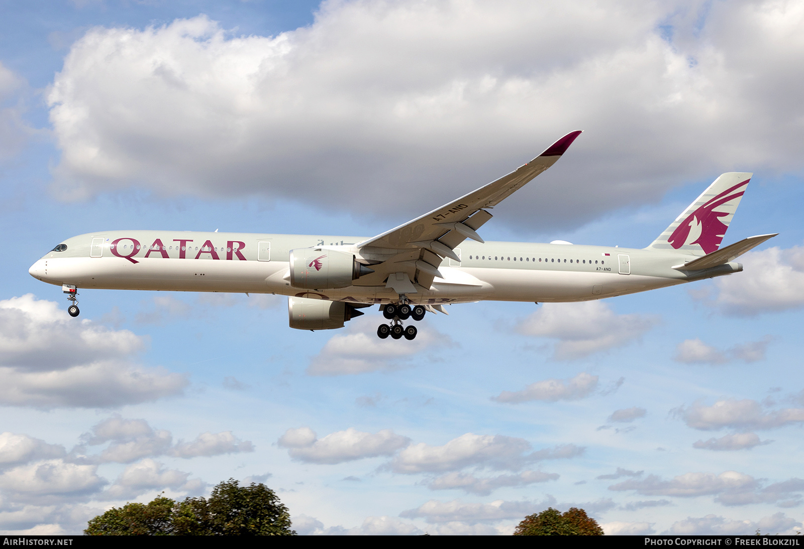 Aircraft Photo of A7-AND | Airbus A350-1041 | Qatar Airways | AirHistory.net #449222
