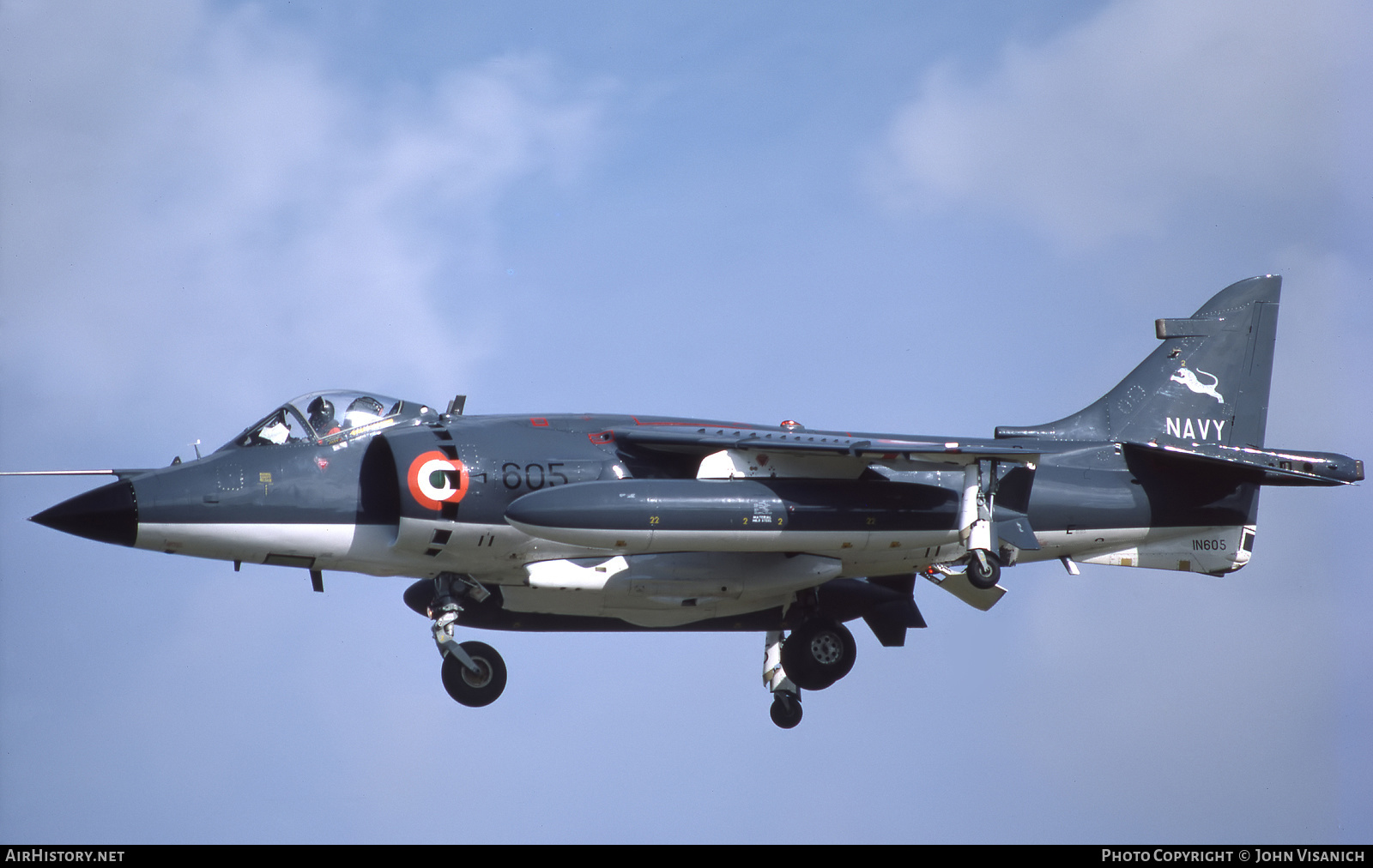Aircraft Photo of IN605 | British Aerospace Sea Harrier FRS51 | India - Navy | AirHistory.net #449292