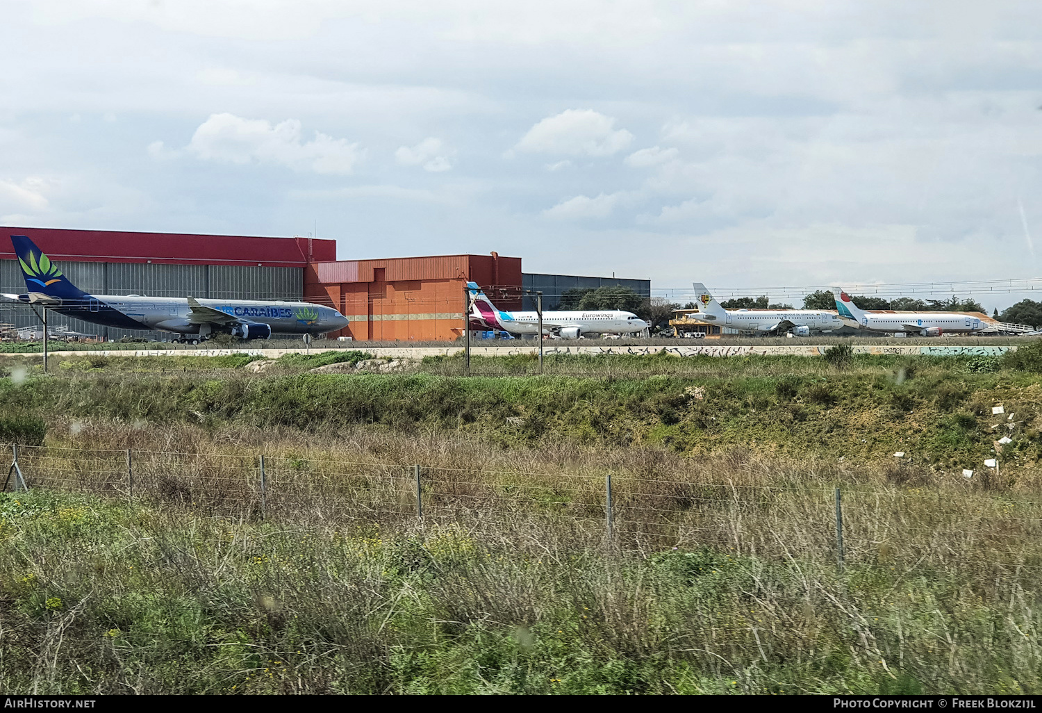 Airport photo of Perpignan - Rivesaltes (LFMP / PGF) in France | AirHistory.net #449335