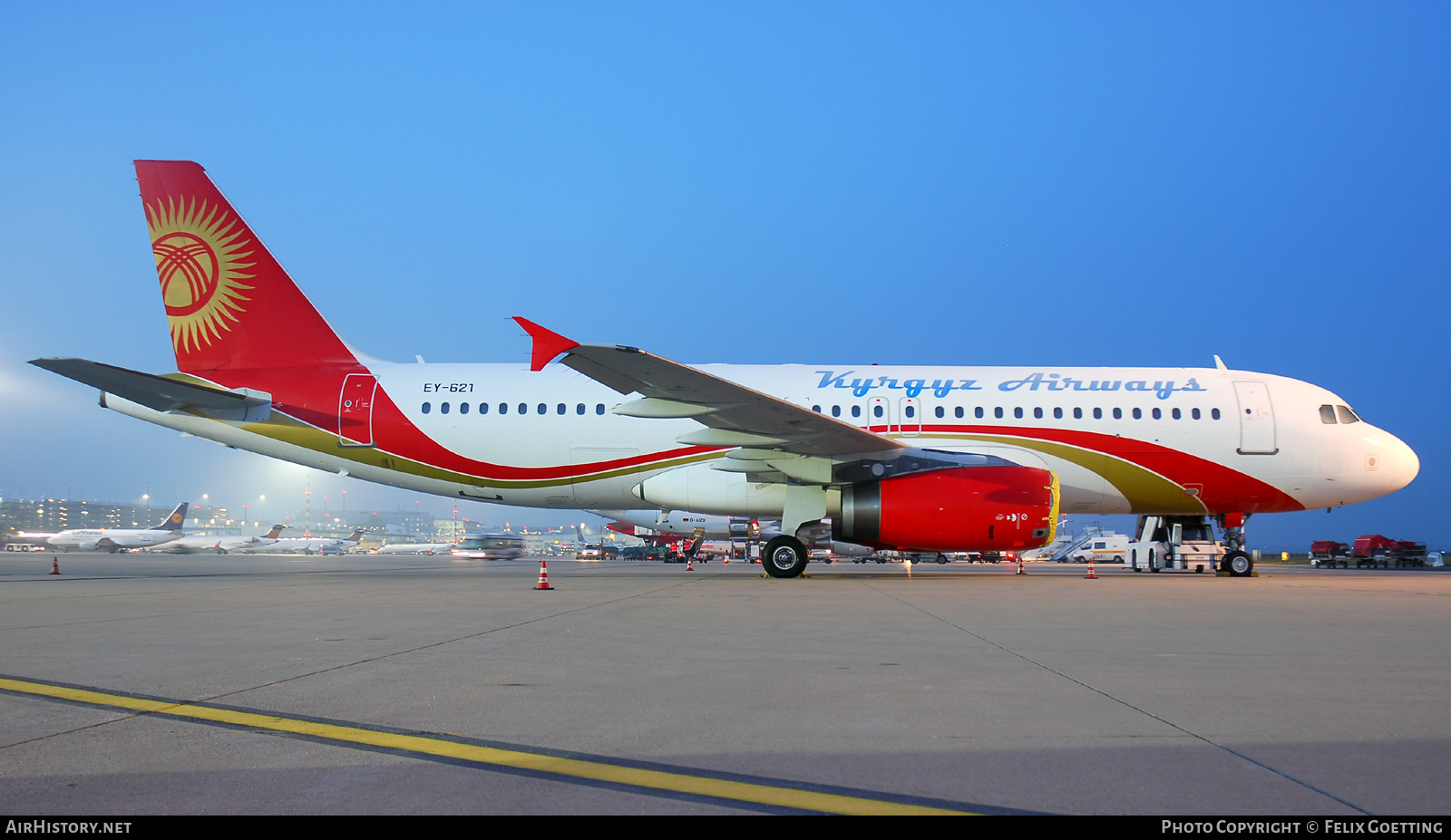 Aircraft Photo of EY-621 | Airbus A320-231 | Kyrgyz Airways | AirHistory.net #449478