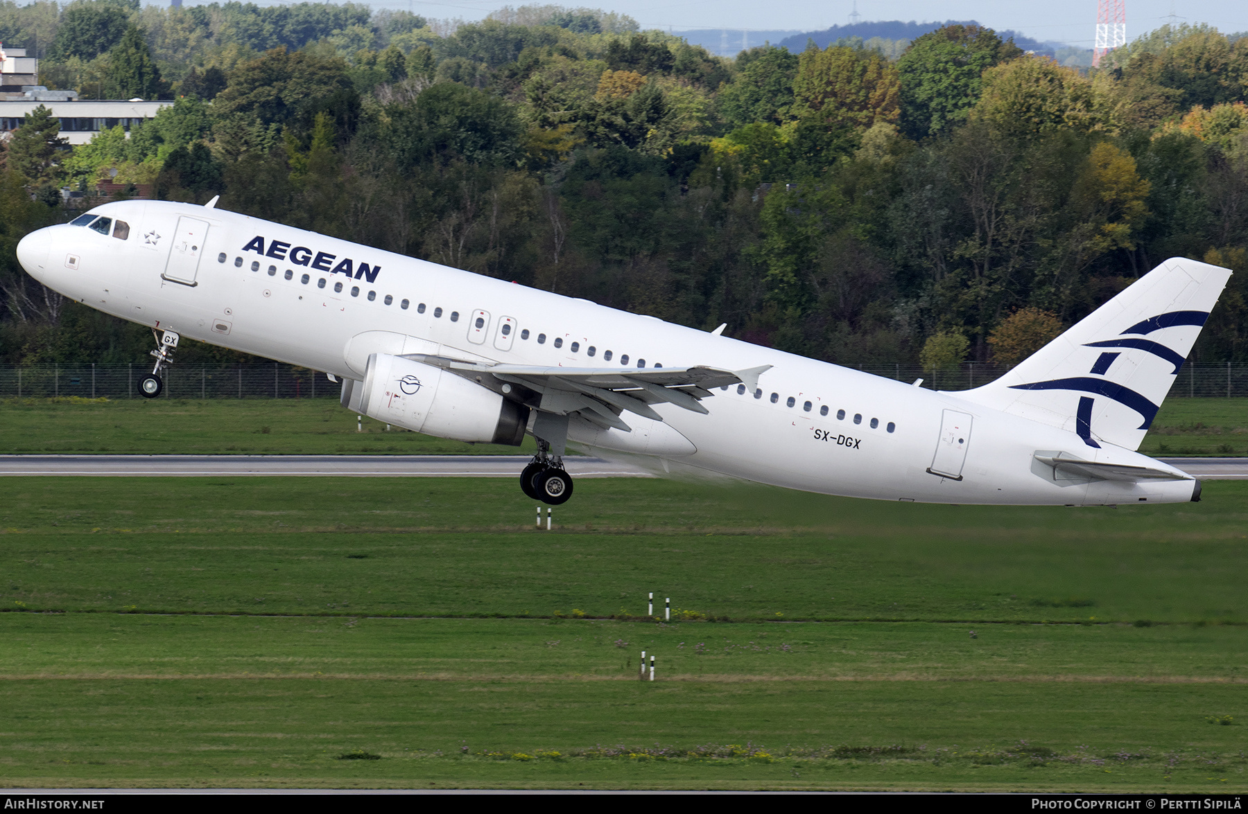 Aircraft Photo of SX-DGX | Airbus A320-232 | Aegean Airlines | AirHistory.net #449491