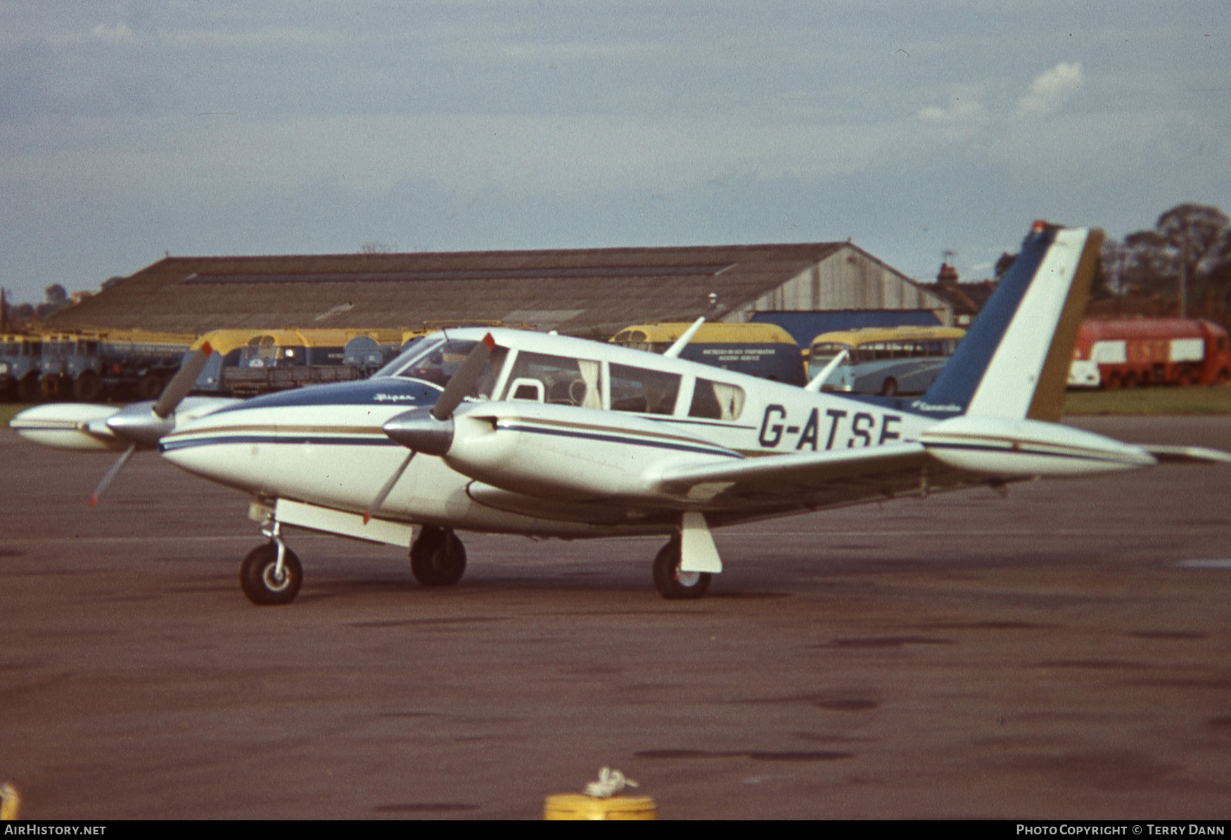 Aircraft Photo of G-ATSE | Piper PA-30-160 Twin Comanche B | AirHistory.net #449562