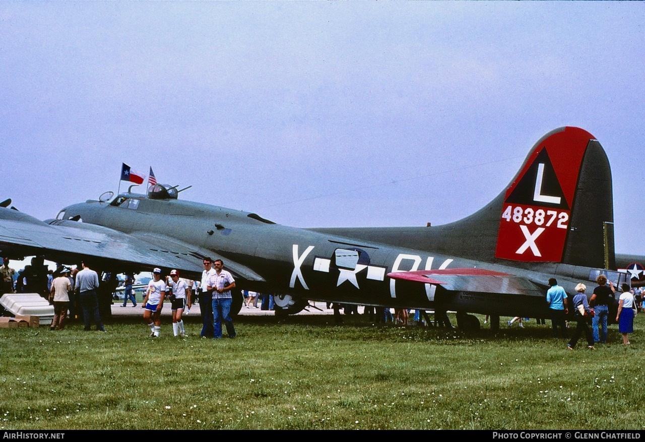 Aircraft Photo of N7227C / 483872 | Boeing B-17G Flying Fortress | Confederate Air Force | USA - Air Force | AirHistory.net #449585