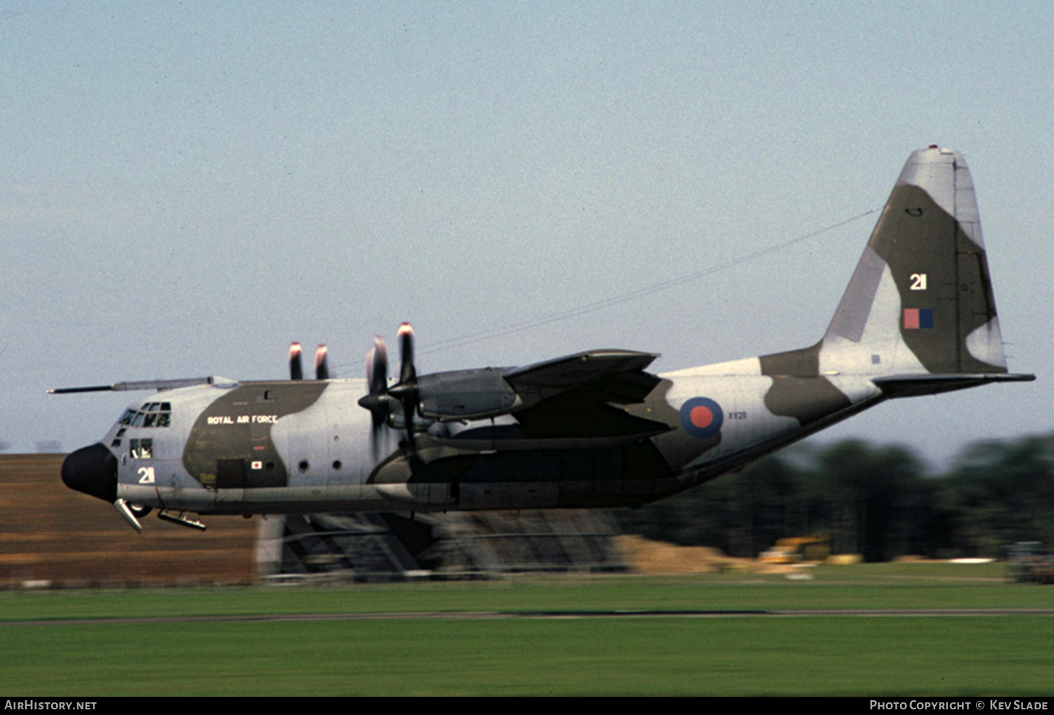Aircraft Photo of XV211 | Lockheed C-130K Hercules C1P (L-382) | UK - Air Force | AirHistory.net #449616
