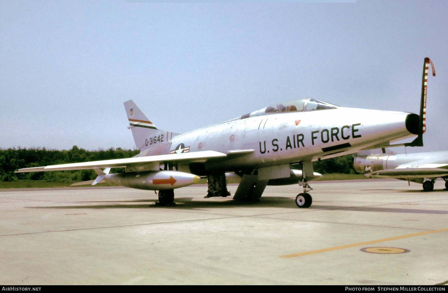 Aircraft Photo of 53-1642 / 0-31642 | North American F-100A Super Sabre | USA - Air Force | AirHistory.net #449652