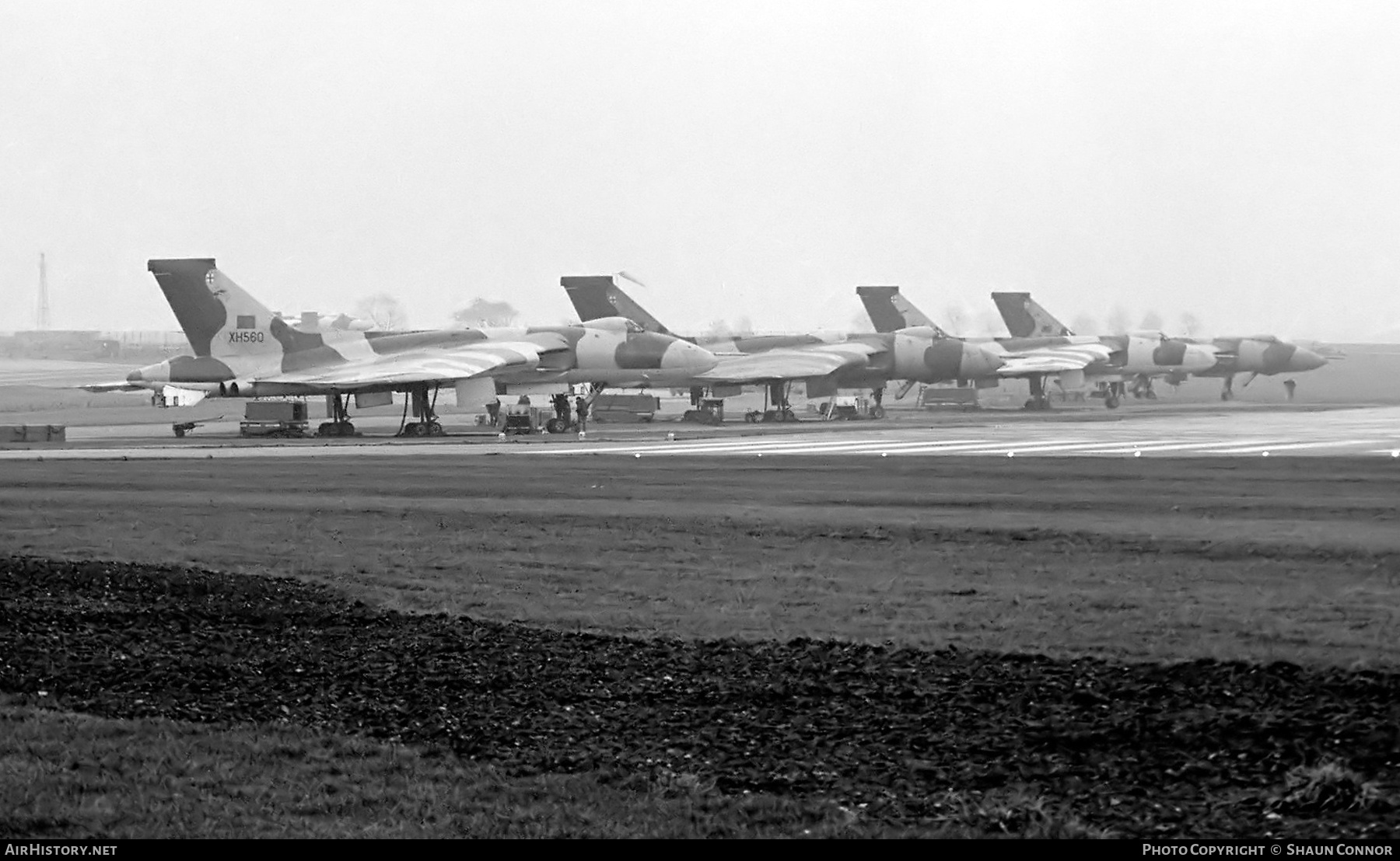 Aircraft Photo of XH560 | Avro 698 Vulcan K.2 | UK - Air Force | AirHistory.net #449688