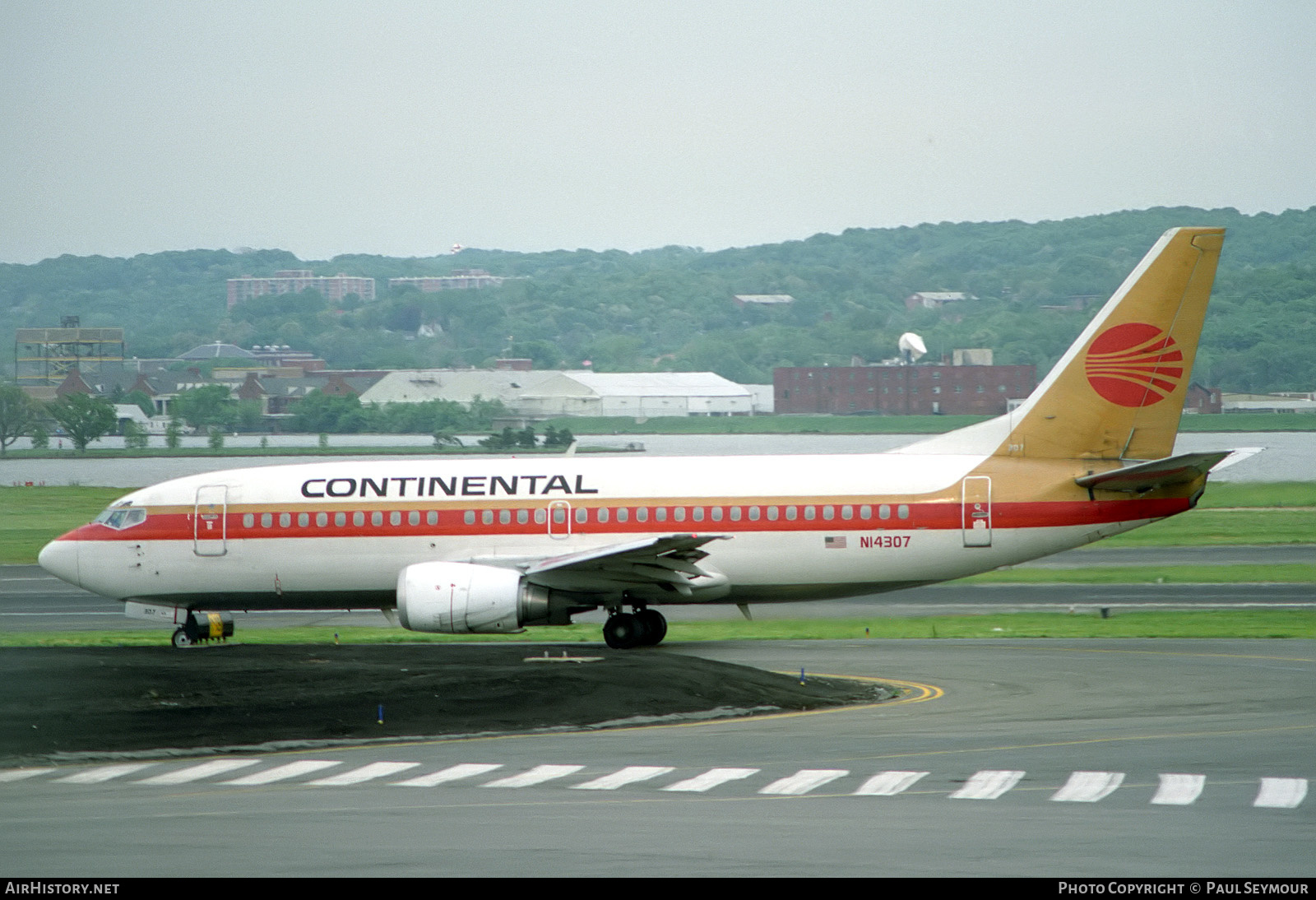 Aircraft Photo of N14307 | Boeing 737-3T0 | Continental Airlines | AirHistory.net #449708