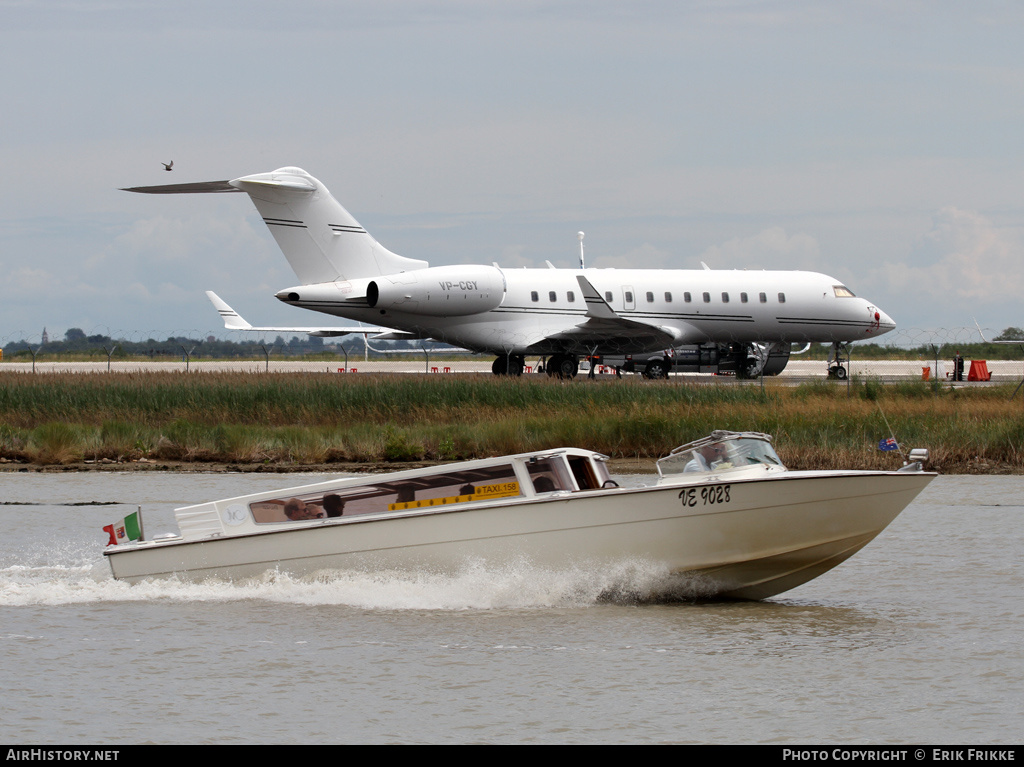 Aircraft Photo of VP-CGY | Bombardier Global Express (BD-700-1A10) | AirHistory.net #449764