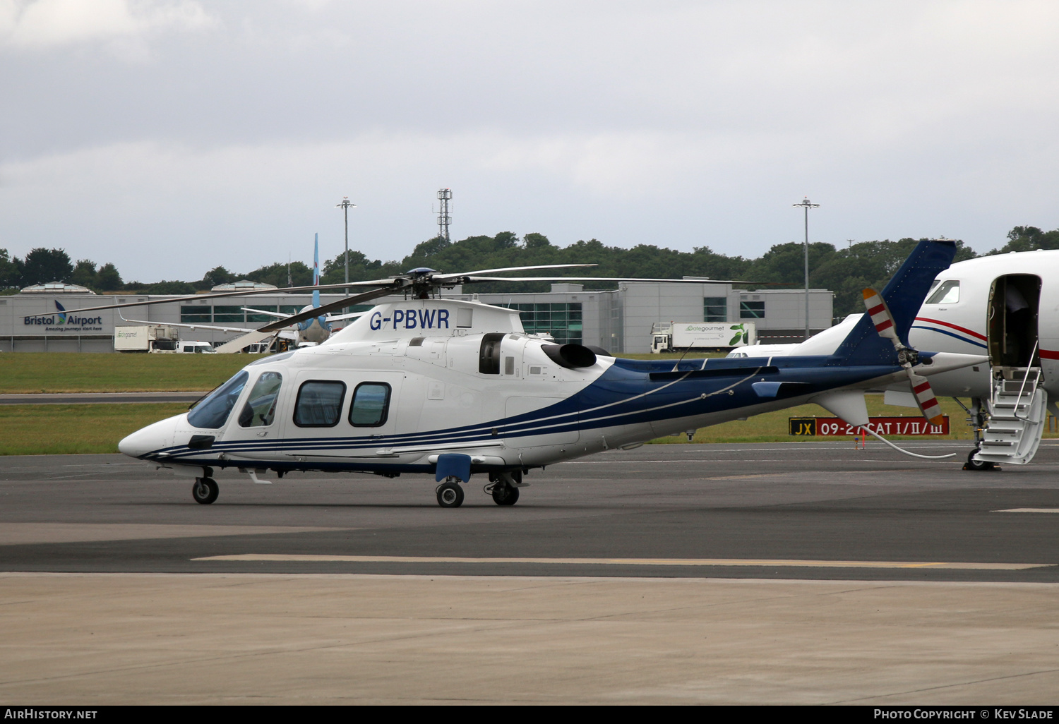 Aircraft Photo of G-PBWR | Agusta A-109S Grand | AirHistory.net #449889