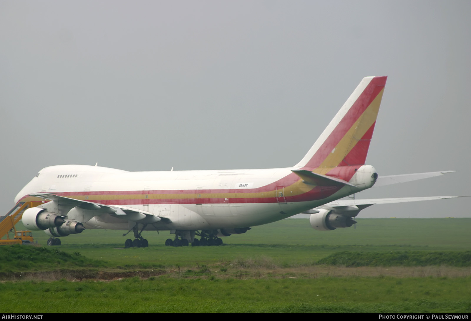 Aircraft Photo of S2-ADT | Boeing 747-269B(SF) | Air Bangladesh | AirHistory.net #449891