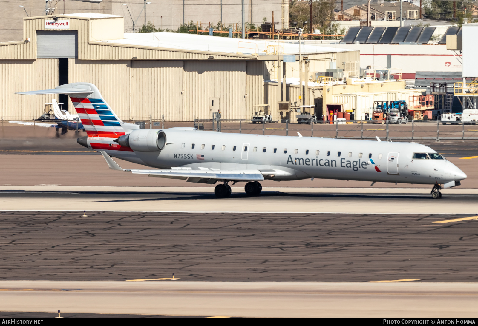 Aircraft Photo of N755SK | Bombardier CRJ-700 (CL-600-2C10) | American Eagle | AirHistory.net #449921