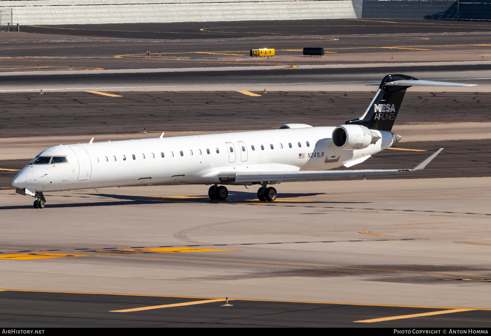 Aircraft Photo of N241LR | Bombardier CRJ-900ER (CL-600-2D24) | Mesa Airlines | AirHistory.net #449931