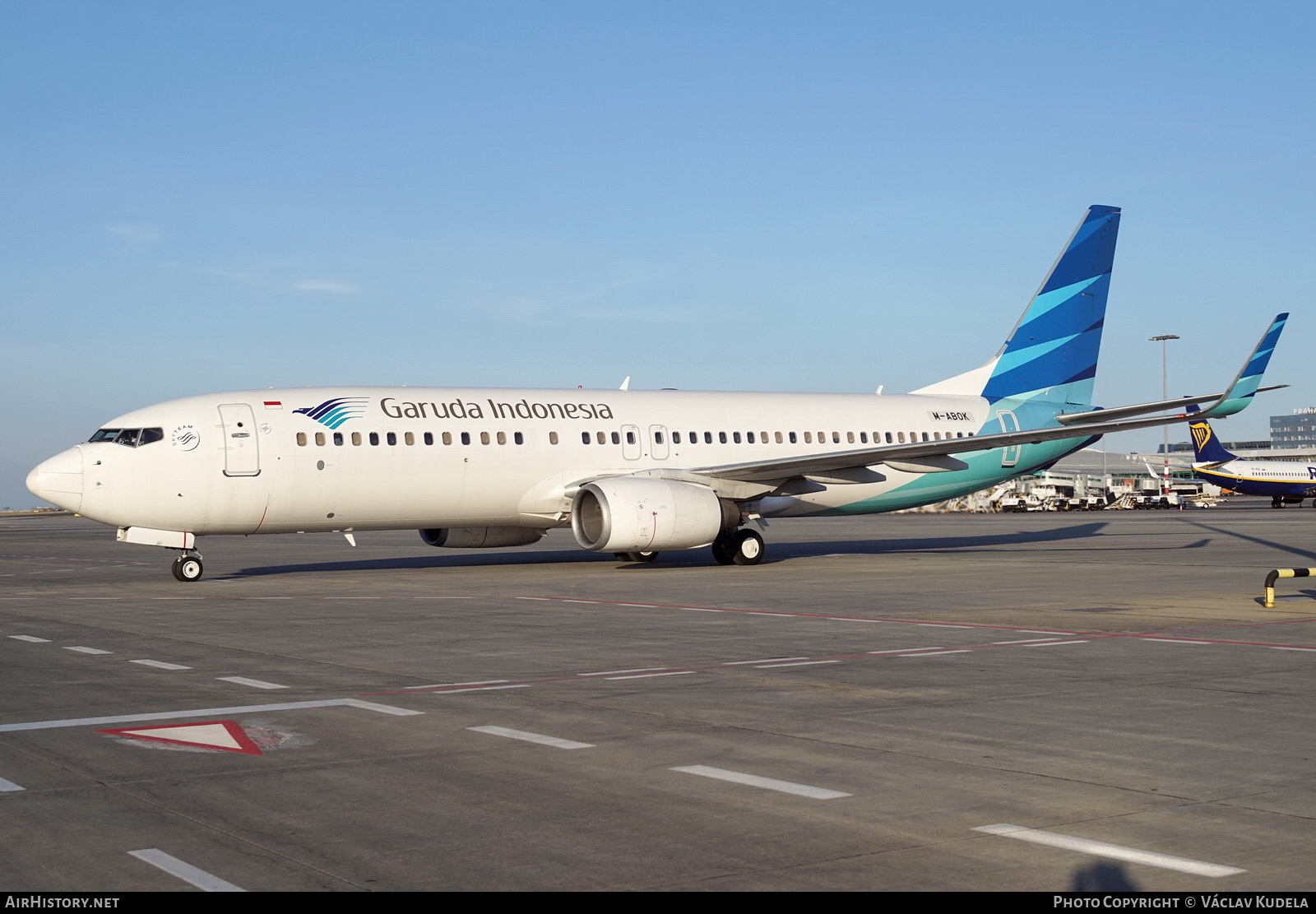 Aircraft Photo of M-ABOK | Boeing 737-8U3 | Garuda Indonesia | AirHistory.net #449994