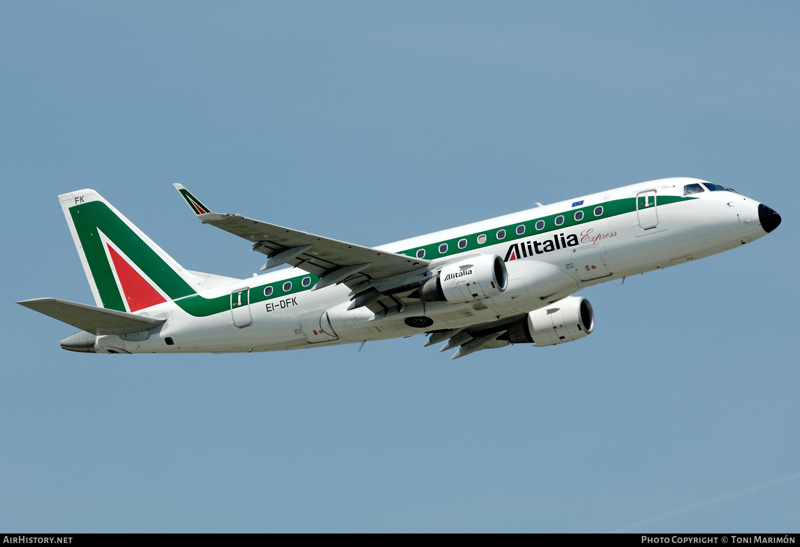 Aircraft Photo of EI-DFK | Embraer 170LR (ERJ-170-100LR) | Alitalia Express | AirHistory.net #450008