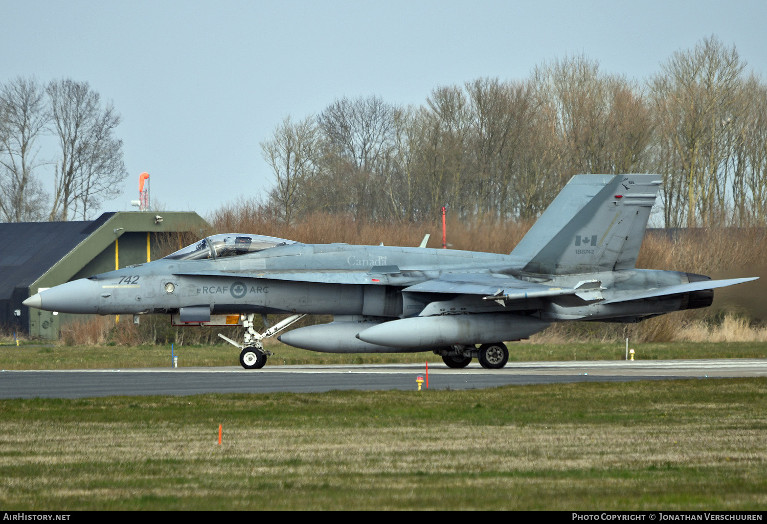 Aircraft Photo of 188742 | McDonnell Douglas CF-188A Hornet | Canada - Air Force | AirHistory.net #450054