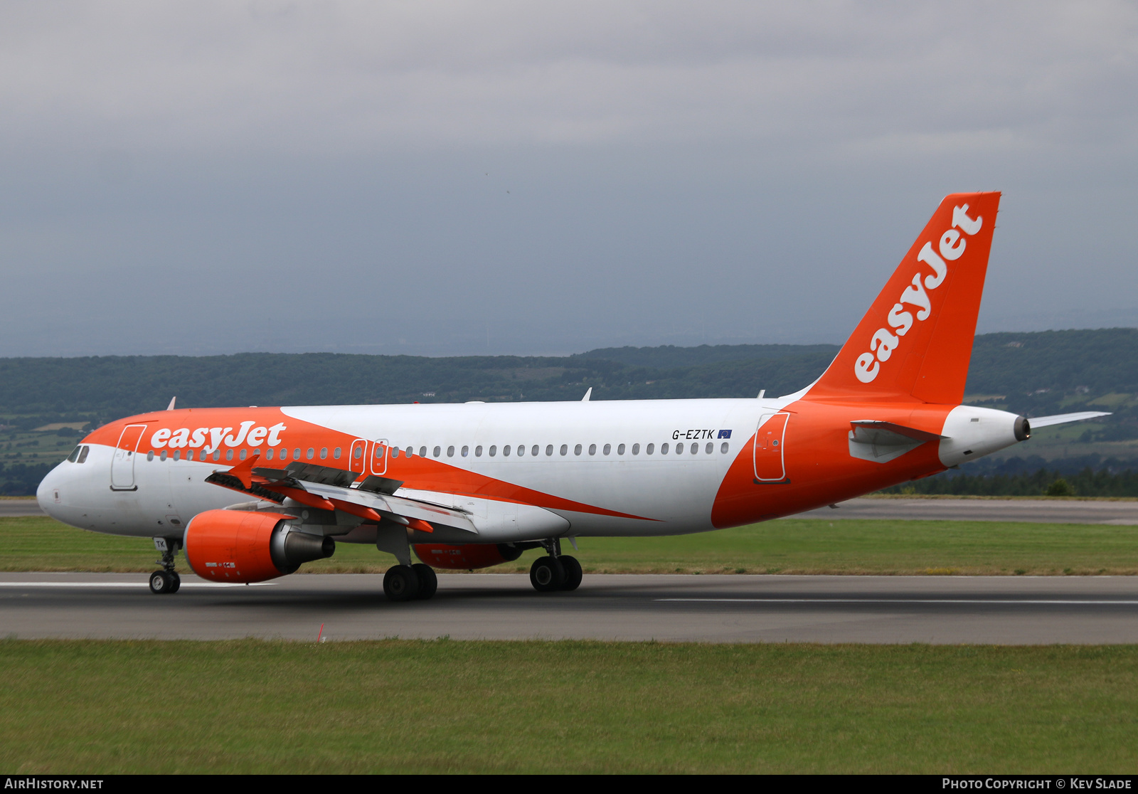 Aircraft Photo of G-EZTK | Airbus A320-214 | EasyJet | AirHistory.net #450061