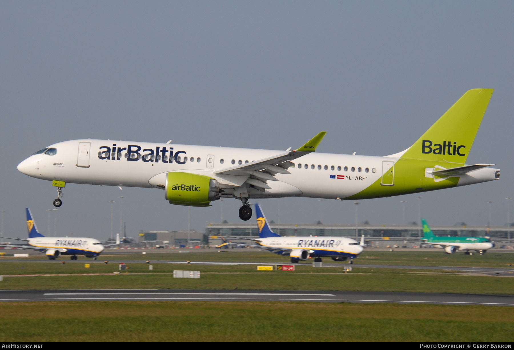 Aircraft Photo of YL-ABF | Airbus A220-371 (BD-500-1A11) | AirBaltic | AirHistory.net #450230