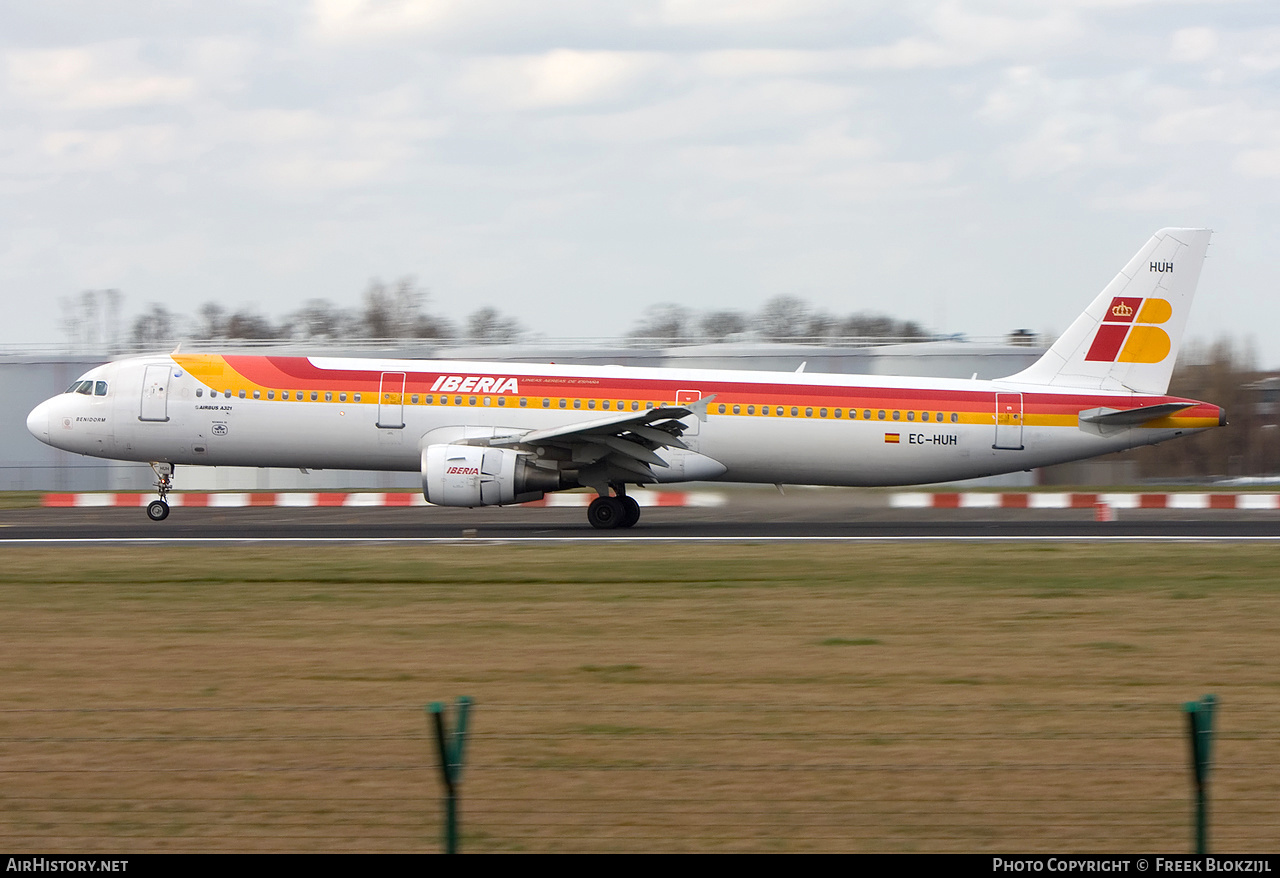 Aircraft Photo of EC-HUH | Airbus A321-211 | Iberia | AirHistory.net #450290