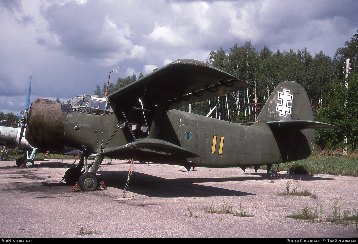 Aircraft Photo of 11 | Antonov An-2R | Lithuania - Air Force | AirHistory.net #450314