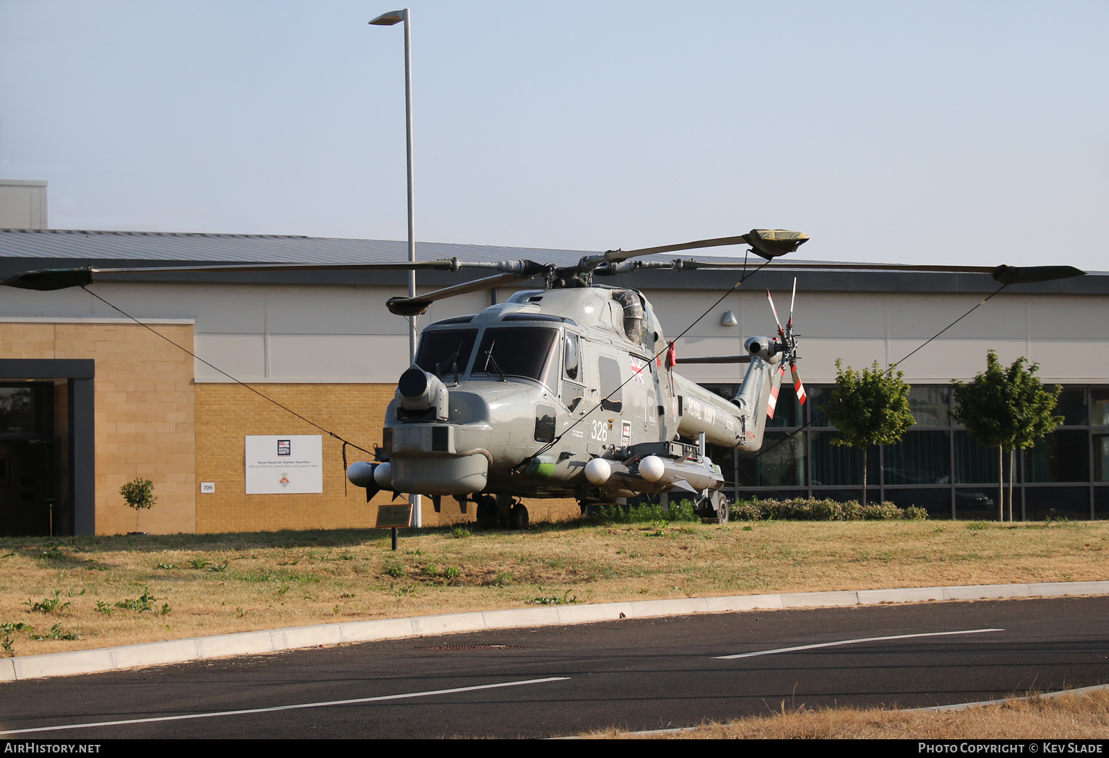 Aircraft Photo of XZ728 | Westland WG-13 Lynx HMA8 | UK - Navy | AirHistory.net #450333